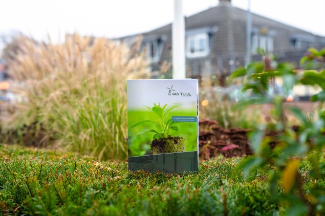 VTH_z6f3894_Brochure_LR_5